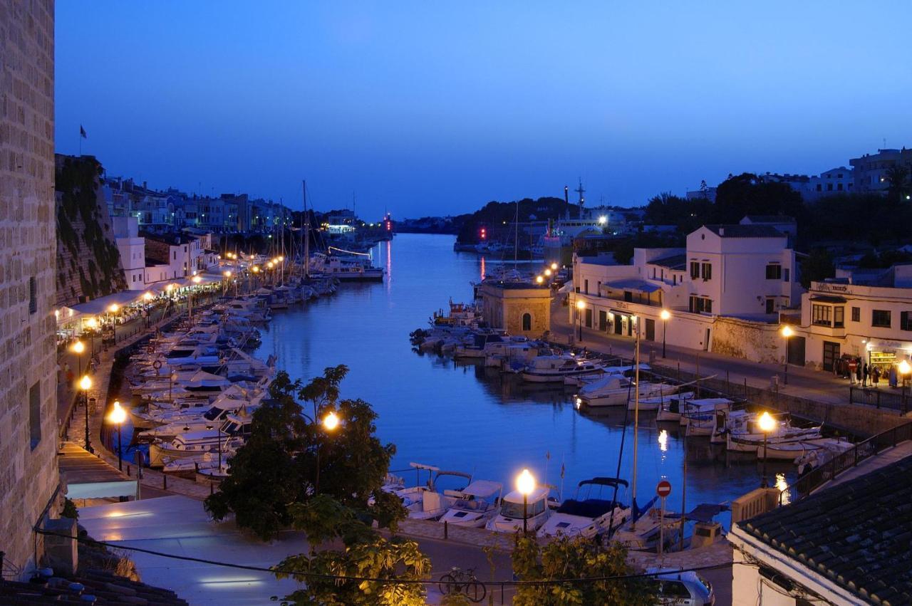 Pierre & Vacances Menorca Cala Blanes Кала-эн-Бланес Экстерьер фото