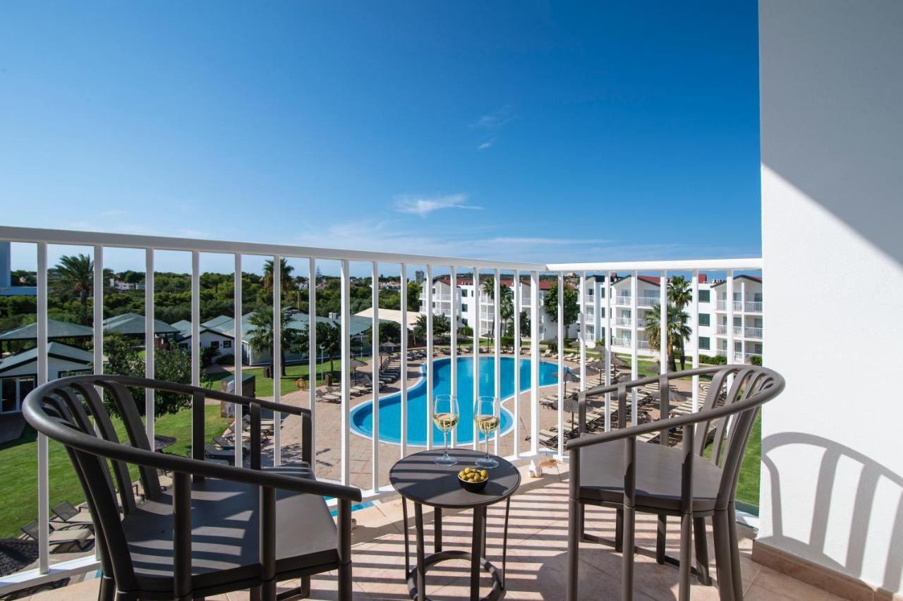 Pierre & Vacances Menorca Cala Blanes Кала-эн-Бланес Экстерьер фото
